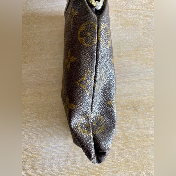 ***SOLD***Rare AUTHENTICITY GUARANTEED VTG LV Kisslock EyeglassCaseCigaretteCase - Picture 4 of 16